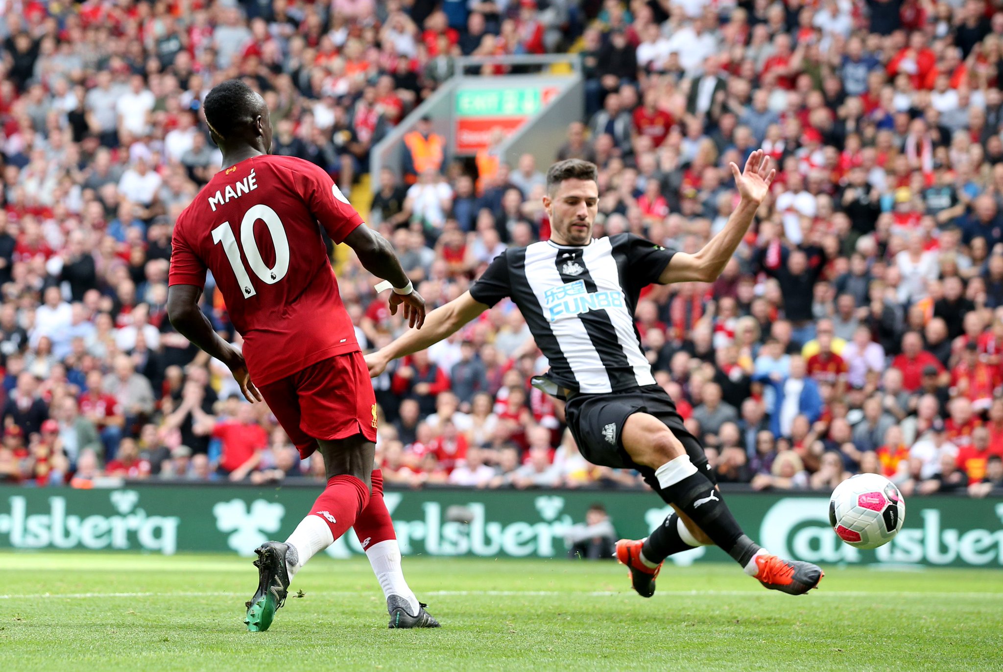 中的表现仍 中的表现仍